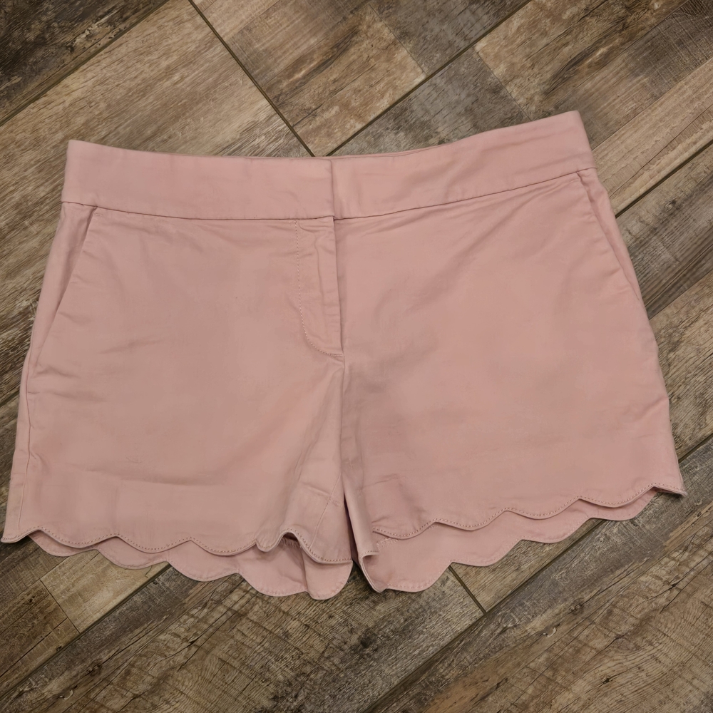 LOFT Soft Pink Shorts. Size 2. The Riviera Short.